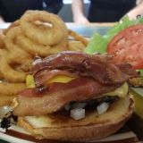 BACON CHEESEBURGER
